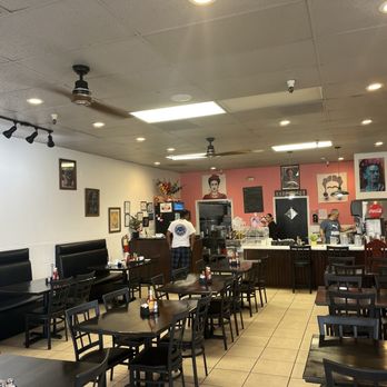 Frida's Cafe - Dining room - Cafes Near Me - Tucson, Arizona