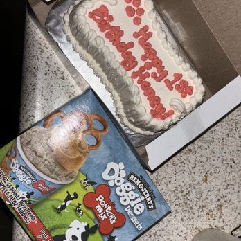 Redondo Dog - medium birthday cake - Pet Services Near Me - Carson, California Redondo Dog - medium birthday cake - Pet Services Near Me - Carson, California
