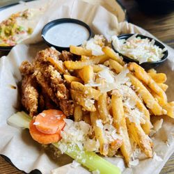 Wingers Restaurant & Alehouse - STICKY FINGER DINNER