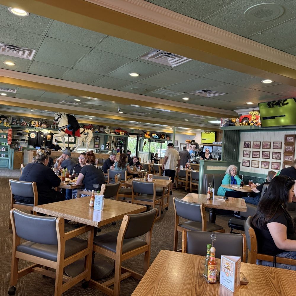Penfold's Cafe & Bakery - Breakfast & Brunch Near Me - Temecula, California