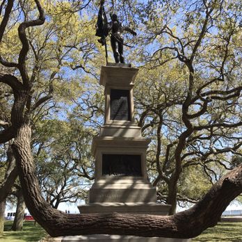Battery - A perfect picture spot - Parks Near Me - Charleston, South Carolina