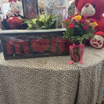 1st Flowers and Gifts - A mixed arrangement and boxed flowers - Florists Near Me - Hobbs, New Mexico 1st Flowers and Gifts - A mixed arrangement and boxed flowers - Florists Near Me - Hobbs, New Mexico