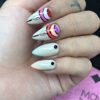 550 Nail Bar - Nail Technicians Near Me - Toronto, Ontario