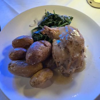 Itta Bena - Pan Roasted Herb Chicken - Southern Near Me - Memphis, Tennessee