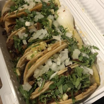 Tacos El Bronco - 6 Al Pastor - Food Trucks Near Me - Brooklyn, New York