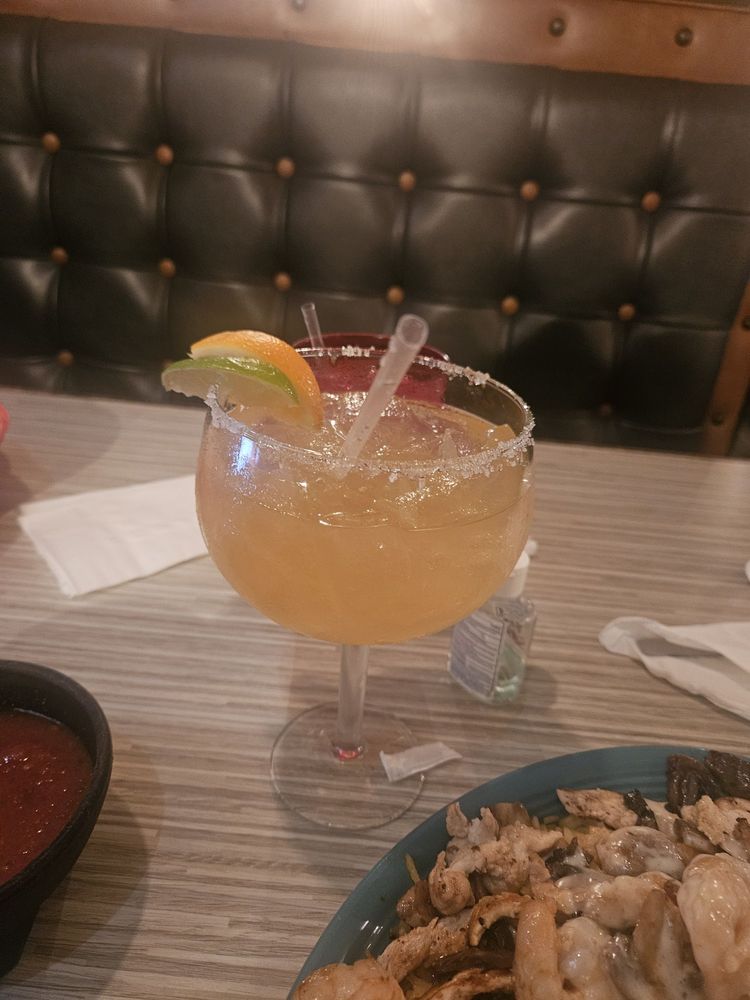 Los MaGueys Mexican Restaurant