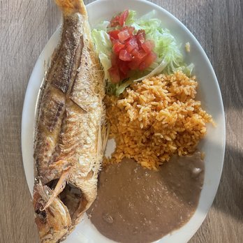 Guadalajara Mexican Restaurant - Fried Whole Snapper - Mexican Near Me - Miami, Florida Guadalajara Mexican Restaurant - Fried Whole Snapper - Mexican Near Me - Miami, Florida