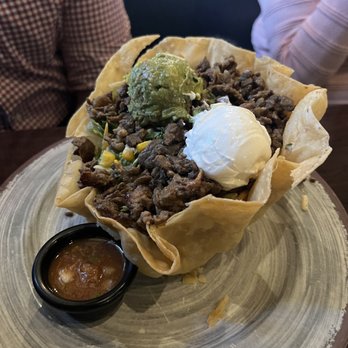 Stubborn Mule - Carne asada taco salad, it's HUGE - American Near Me - San Dimas, California Stubborn Mule - Carne asada taco salad, it's HUGE - American Near Me - San Dimas, California