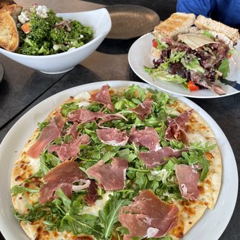 Kafe K - Burrata Prosciutto Pizza, Organic Kale Salad, Tuna Sandwich - Breakfast & Brunch Near Me - Santa Monica, California Kafe K - Burrata Prosciutto Pizza, Organic Kale Salad, Tuna Sandwich - Breakfast & Brunch Near Me - Santa Monica, California