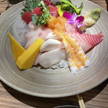 BluFish Sushi - Chirashi over rice served with miso soup and salad (Sushi entree) $34 - Japanese Near Me - Glenview, Illinois