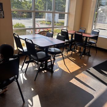 Shelly's Deli - Indoor seating - Delis Near Me - Poughkeepsie, New York Shelly's Deli - Indoor seating - Delis Near Me - Poughkeepsie, New York