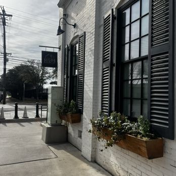 Silos Baking - Cupcakes Near Me - Waco, Texas