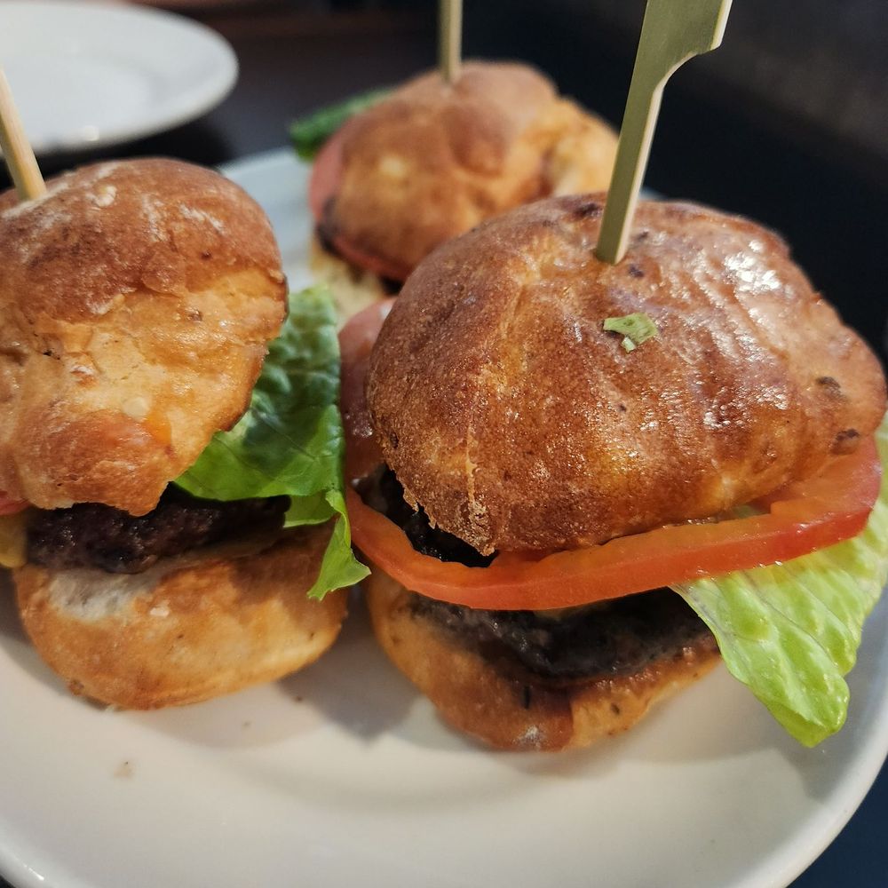JP's Tavern - Wagyu Sliders - Pubs Near Me - Federal Way, Washington JP's Tavern - Wagyu Sliders - Pubs Near Me - Federal Way, Washington