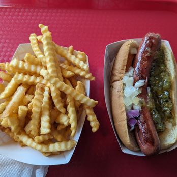 Sno-white Drive-In - Chicago dog and Fry's - Burgers Near Me - Oakdale, California Sno-white Drive-In - Chicago dog and Fry's - Burgers Near Me - Oakdale, California