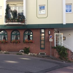 Pizzeria La Scala da Siro - Here is the entrance to the restaurant. The restaurant itself is down the street from the city centre.