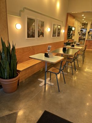 Dig Inn by null