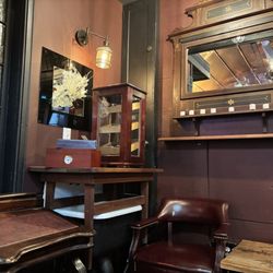 Last Whisky Bar - Cute corner