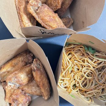 Shlap Muan Chicken Wings - Shlap Muan - Famous Chicken Wings Garlic Noodles - Chicken Wings Near Me - Long Beach, California