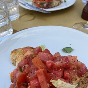 Giordi - Bruschetta with tomato.  Perfect. - Restaurants Near Me - Rome, RM