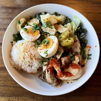 Eatwell Organic Noodle - Roasted Pork Shoulder "Spicy" Rice - Noodles Near Me - Florence, Oregon