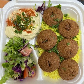 Yummy kitchen - Falafel plate - Middle Eastern Near Me - Elk Grove Village, Illinois Yummy kitchen - Falafel plate - Middle Eastern Near Me - Elk Grove Village, Illinois