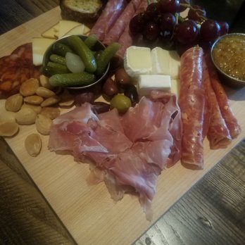 Warehouse 72 - Meat tray - New American Near Me - Houston, Texas Warehouse 72 - Meat tray - New American Near Me - Houston, Texas