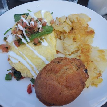 Broken Yolk Cafe - Wonderful good, great service,  great staff, good prices.  100% recommended. - Breakfast & Brunch Near Me - Fullerton, California