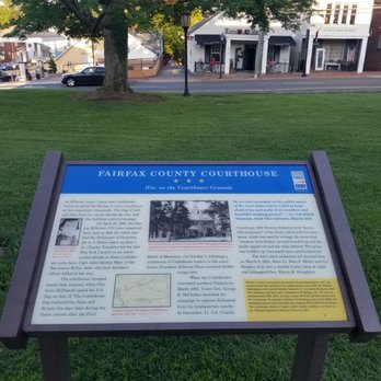 Old Town Square - Parks Near Me - Fairfax, Virginia