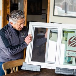 Masters Exteriors - Chuck going over the features of our Simonton windows in the show room.
