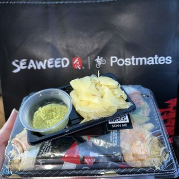 Seaweed Hand Roll Bar - Sushi Bars Near Me - Glendale, California