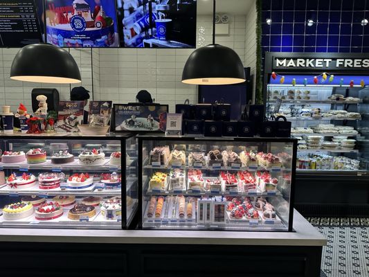 Paris Baguette by null