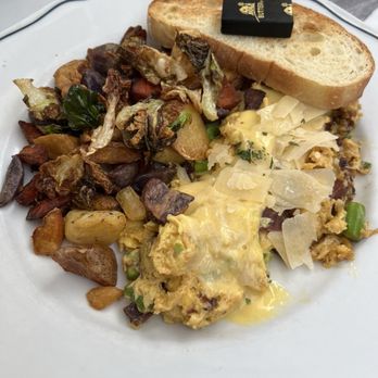 Sweet Maple - Millionaire's scramble - Breakfast & Brunch Near Me - Cupertino, California
