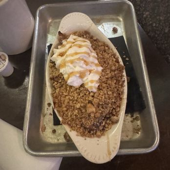 Greenhouse Cafe & Tavern - Apple crumb - Cafes Near Me - Burlington, Connecticut Greenhouse Cafe & Tavern - Apple crumb - Cafes Near Me - Burlington, Connecticut