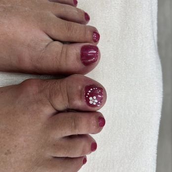 Rancho Nails & Spa - Toes all ready for Maui! - Nail Salons Near Me - Escondido, California