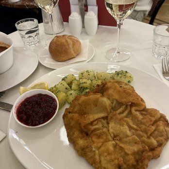 Café Central - Cafes Near Me - Vienna, 9