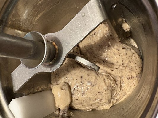 Raaka Chocolate by null