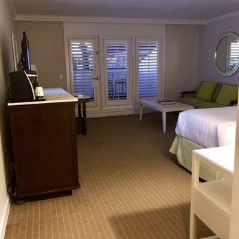 Hotel del Coronado, Curio Collection by Hilton - Seating area with doors to the balcony. - Coronado, CA