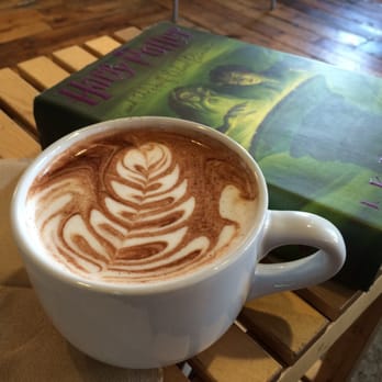 Bloom Coffee & Kitchen - Hot chocolate - Coffee & Tea Near Me - Roseville, California