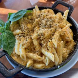 Carmela's Cucina - Mac and Cheese Special