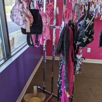 Hand Me Down Rose - Children's Clothing Near Me - Kalamazoo, Michigan