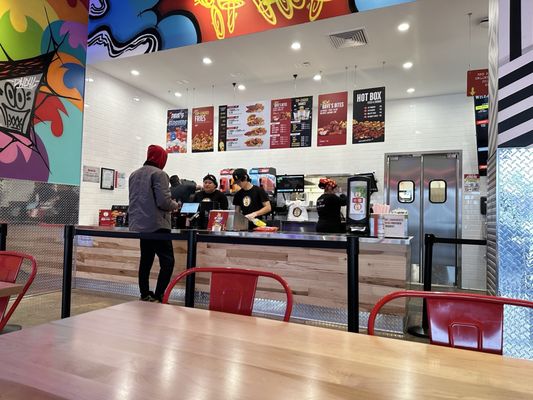 Dave's Hot Chicken by null