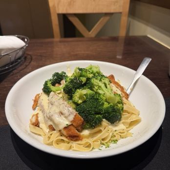 Olive Garden Italian Restaurant - Italian Near Me - Spring, Texas