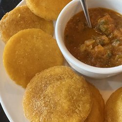 Mini arepas