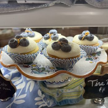 Carlucci's Bakery - Bakeries Near Me - Salt Lake City, Utah Carlucci's Bakery - Bakeries Near Me - Salt Lake City, Utah