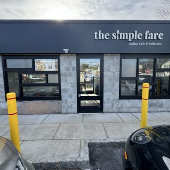 The Simple Fare - Front entrance off of main street - Desserts Near Me - Millburn, New Jersey