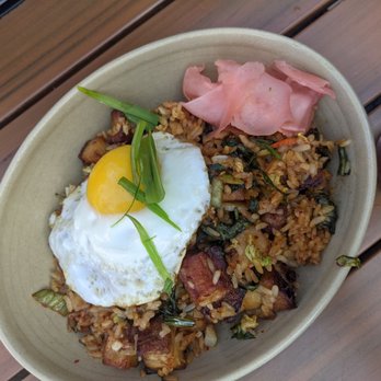 Magnolia House - Pork belly fried rice - Cocktail Bars Near Me - Pasadena, California Magnolia House - Pork belly fried rice - Cocktail Bars Near Me - Pasadena, California