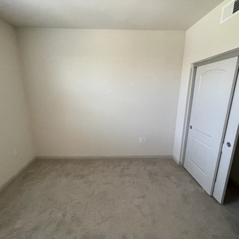 Andorra Apartments - Apartments Near Me - Camarillo, California Andorra Apartments - Apartments Near Me - Camarillo, California