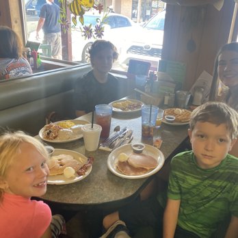 Beeline Cafe - Lots of yummy food. - Breakfast & Brunch Near Me - Payson, Arizona