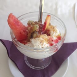 Rosmarin - Nachtisch: Griechischer Joghurt mit Honig - sehr lecker!