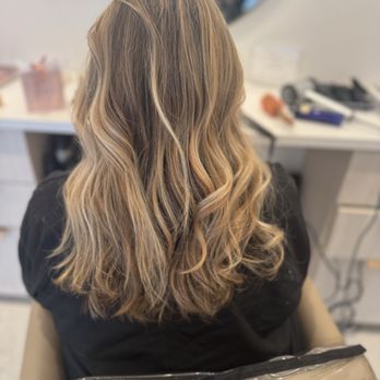 LAHH Salon - best salon for blondes!!! - Makeup Artists Near Me - Bay Harbor, Florida